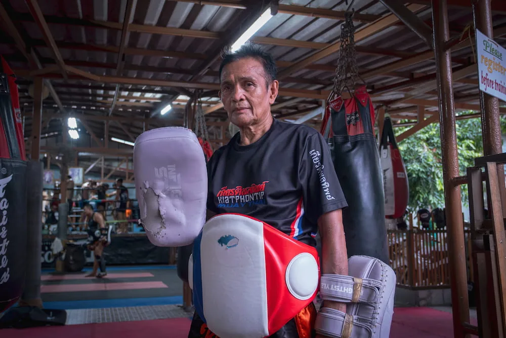 Kru Pit on the pads